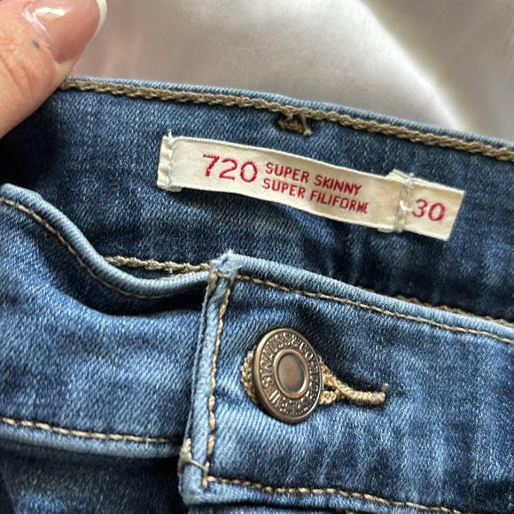 Levi Super Skinny Stretchy Jeans Size 30 - Picture 5 of 8